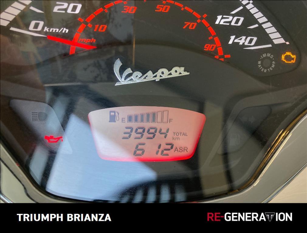 VESPA Vespa GTS 300 hpe Super Abs