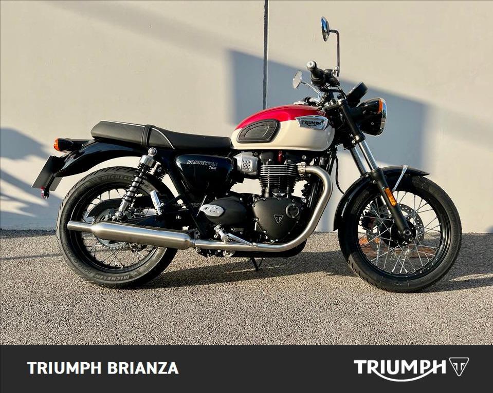 TRIUMPH Bonneville 900 T100 