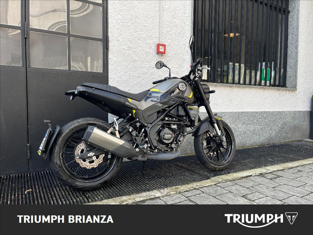BENELLI Leoncino 250 E5